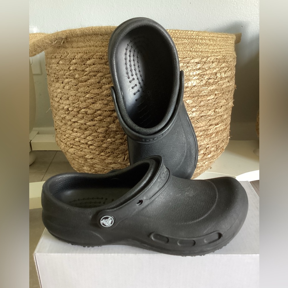 ♦️ CROCS AT WORK Bistro Sz 8 Slip resistant restaurant hospitality - Picture 5 of 6
